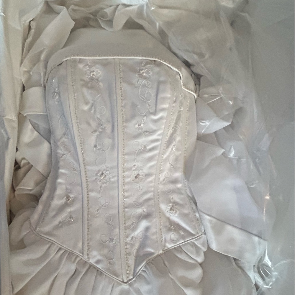 Strapless Ivory Bridal Corset Wedding Dress